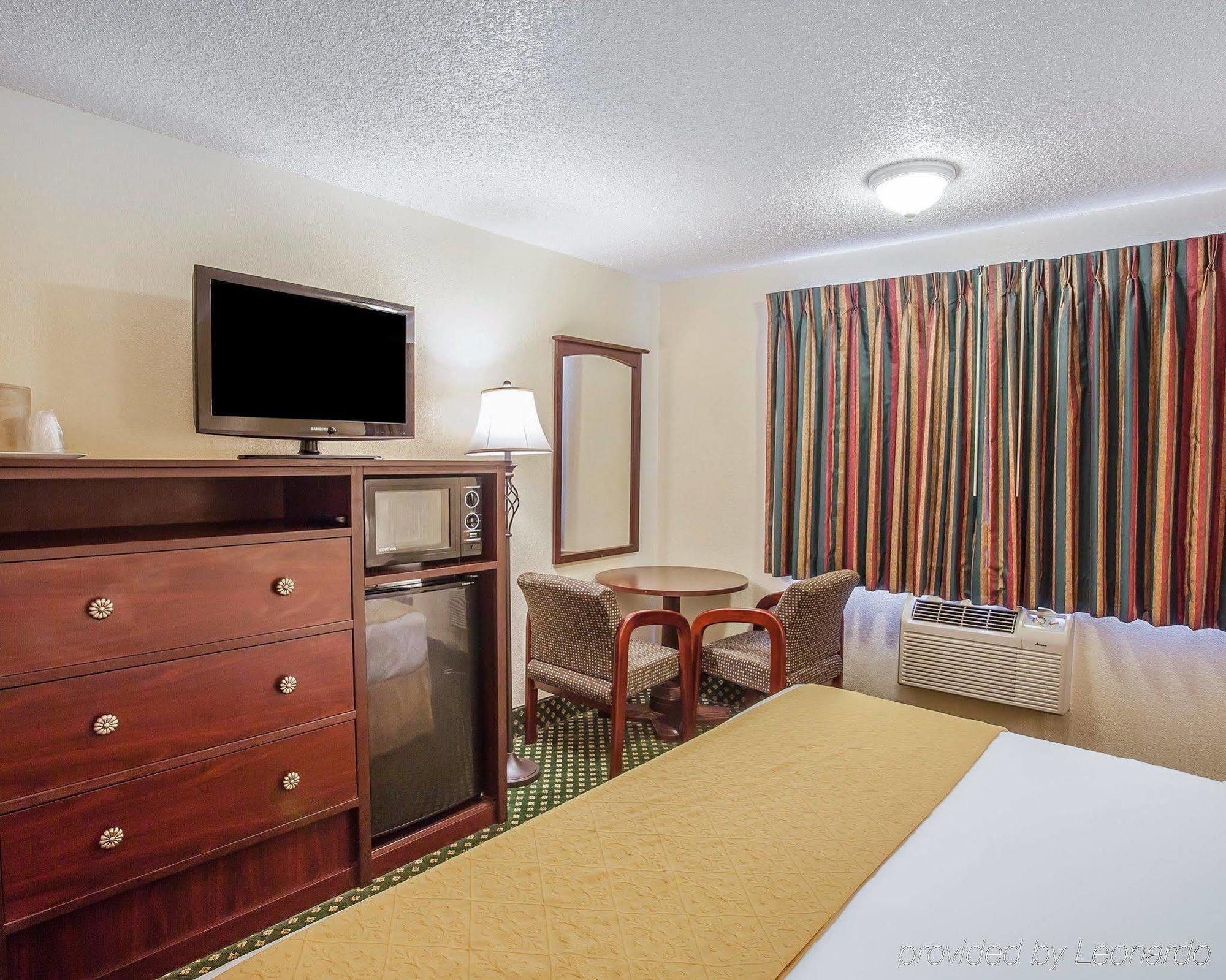 Quality Inn And Suites Toppenish Extérieur photo