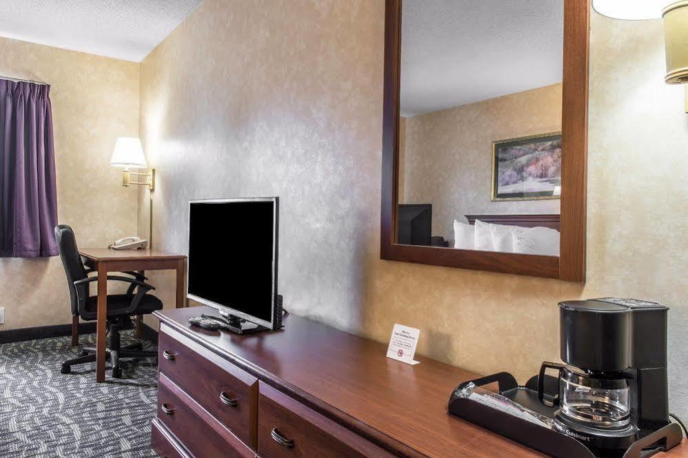 Quality Inn And Suites Toppenish Extérieur photo