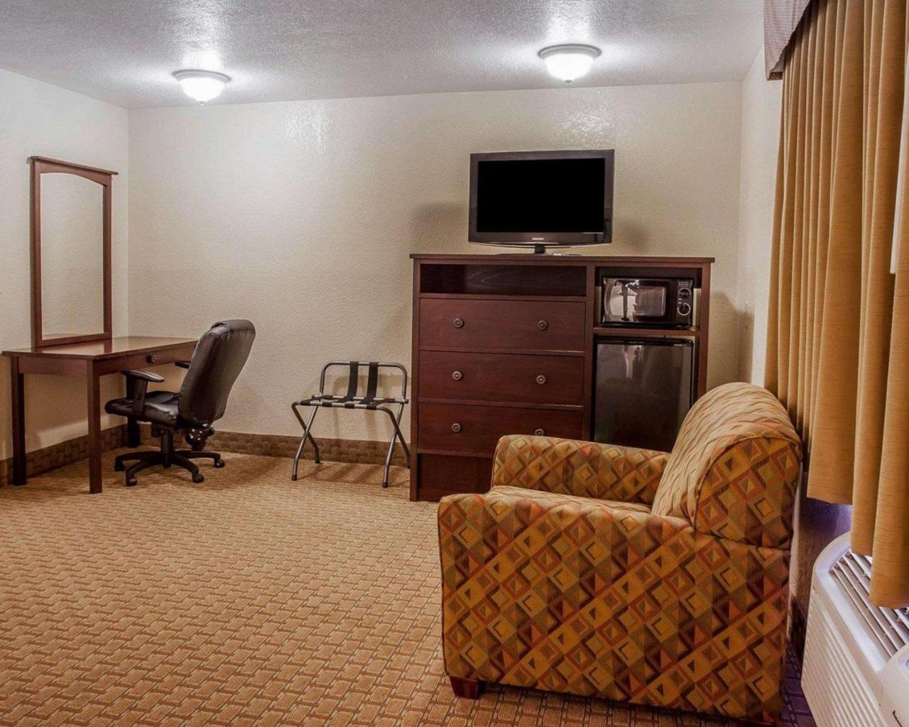 Quality Inn And Suites Toppenish Extérieur photo